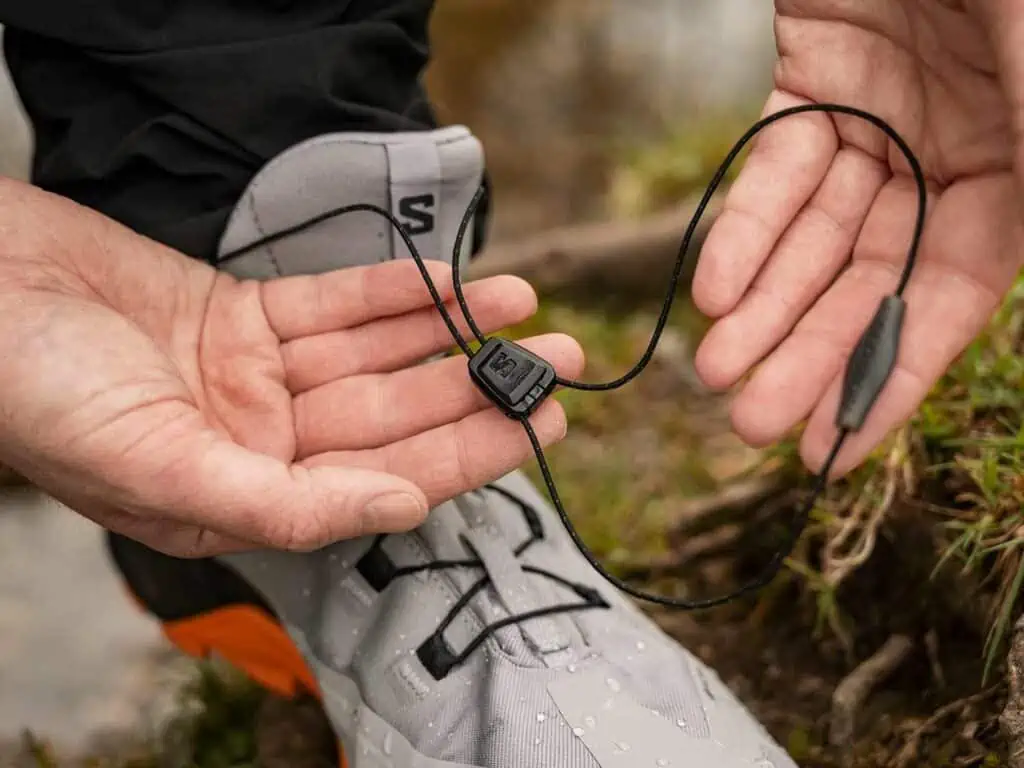 20 Best Waterproof Hiking Shoes in 2023 - Salomon Cross Hike Mid Gore Tex Waterproof Hiking Shoe Detail