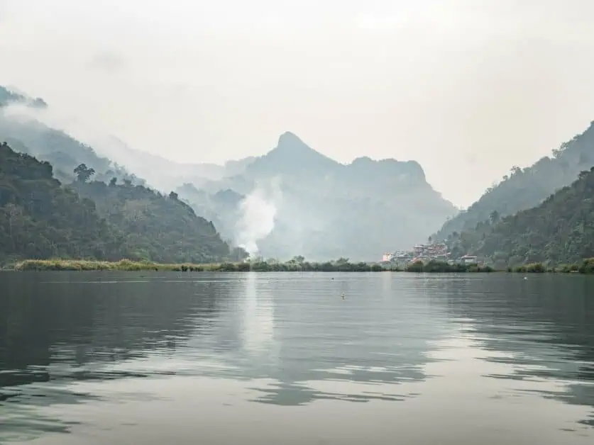 Ba Bae Lake National Park, Vietnam