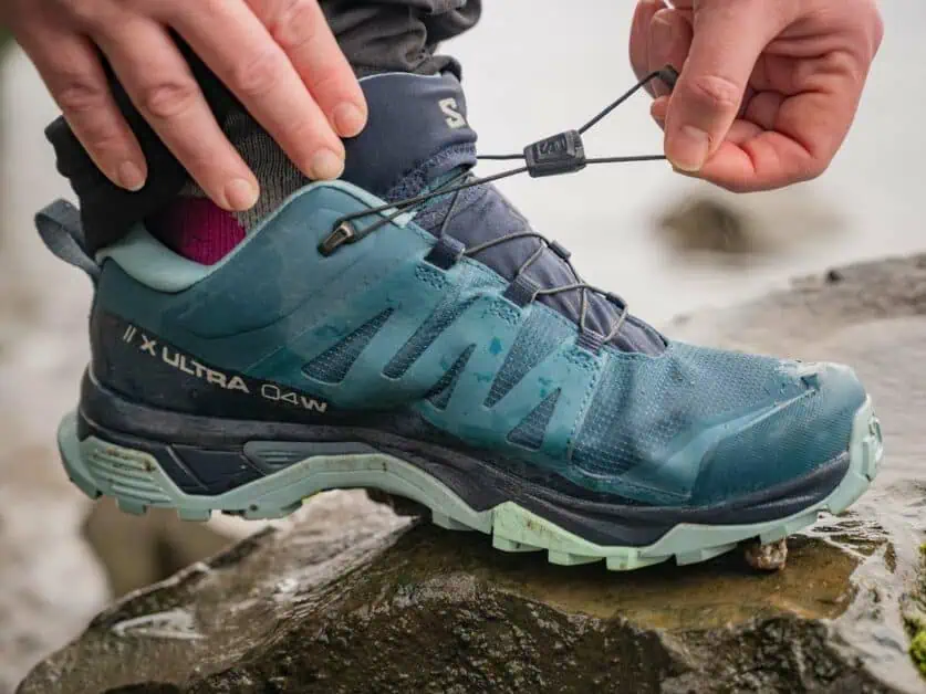 quick lacing system for hiking shoes