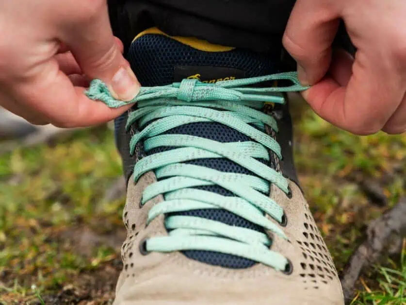 traditional laces for hiking shoes